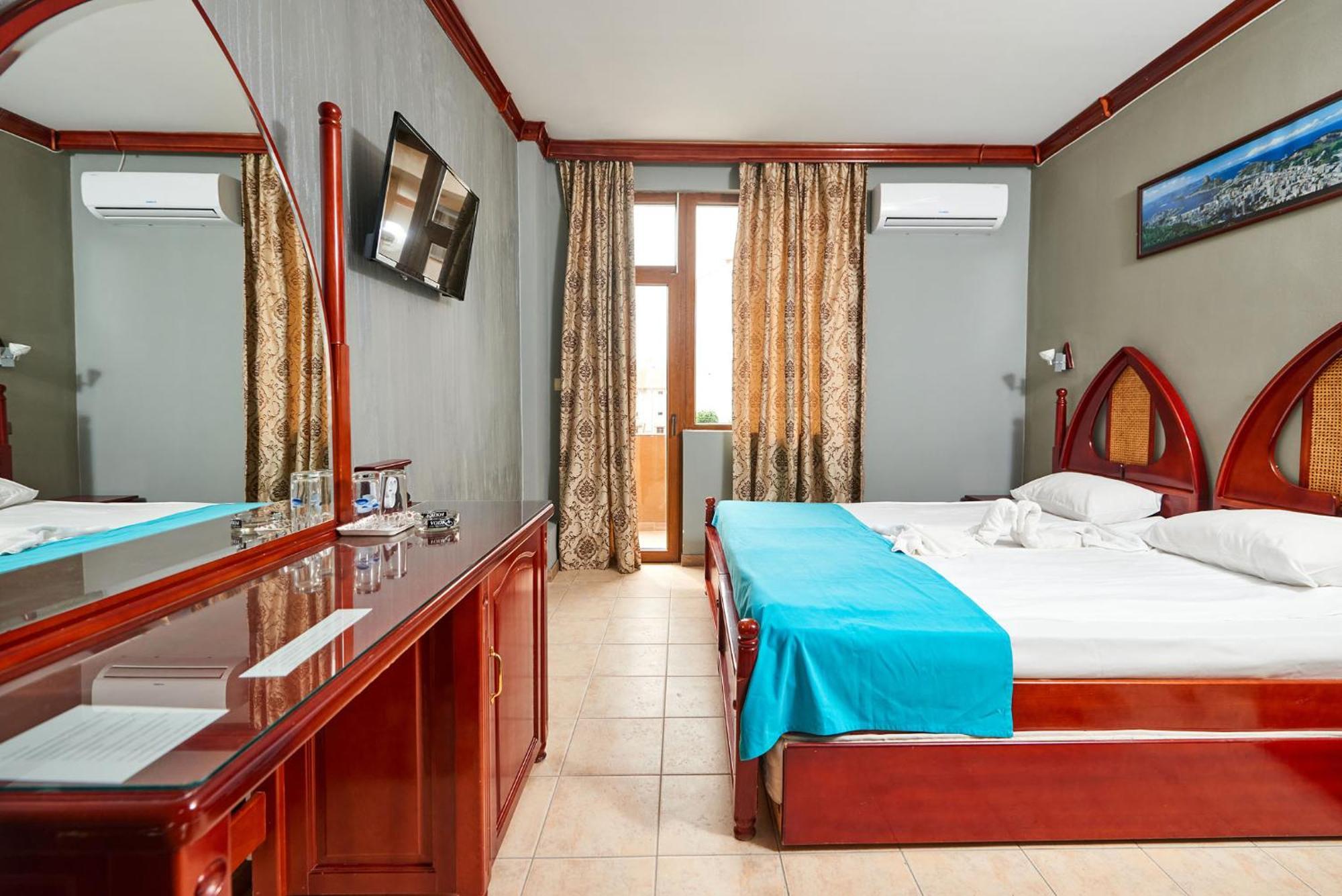 Hotel Manz 2 帕莫瑞 外观 照片