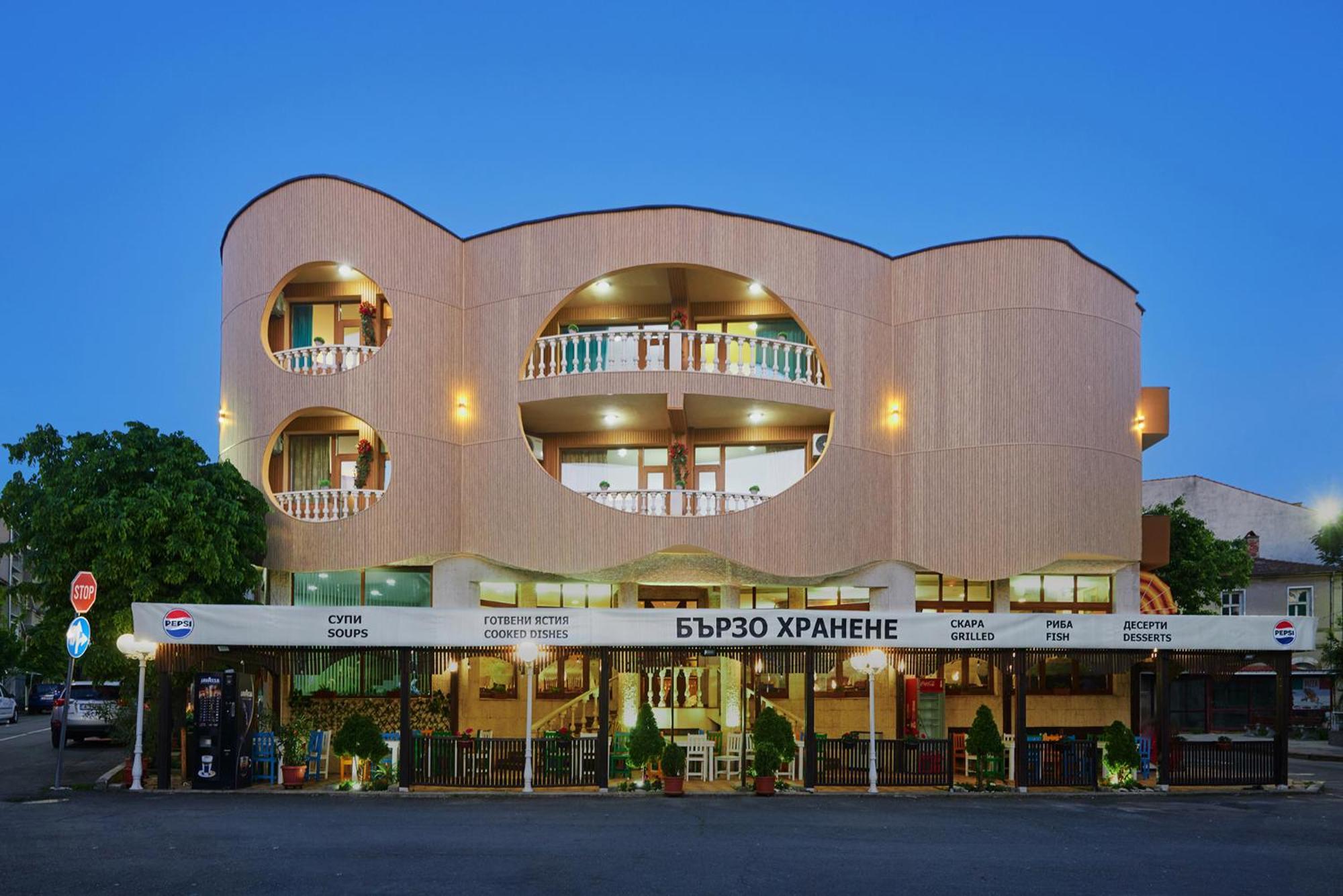 Hotel Manz 2 帕莫瑞 外观 照片